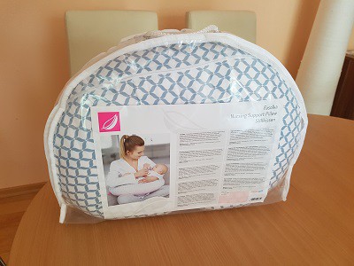 Motherhood-Stillkissen-Test